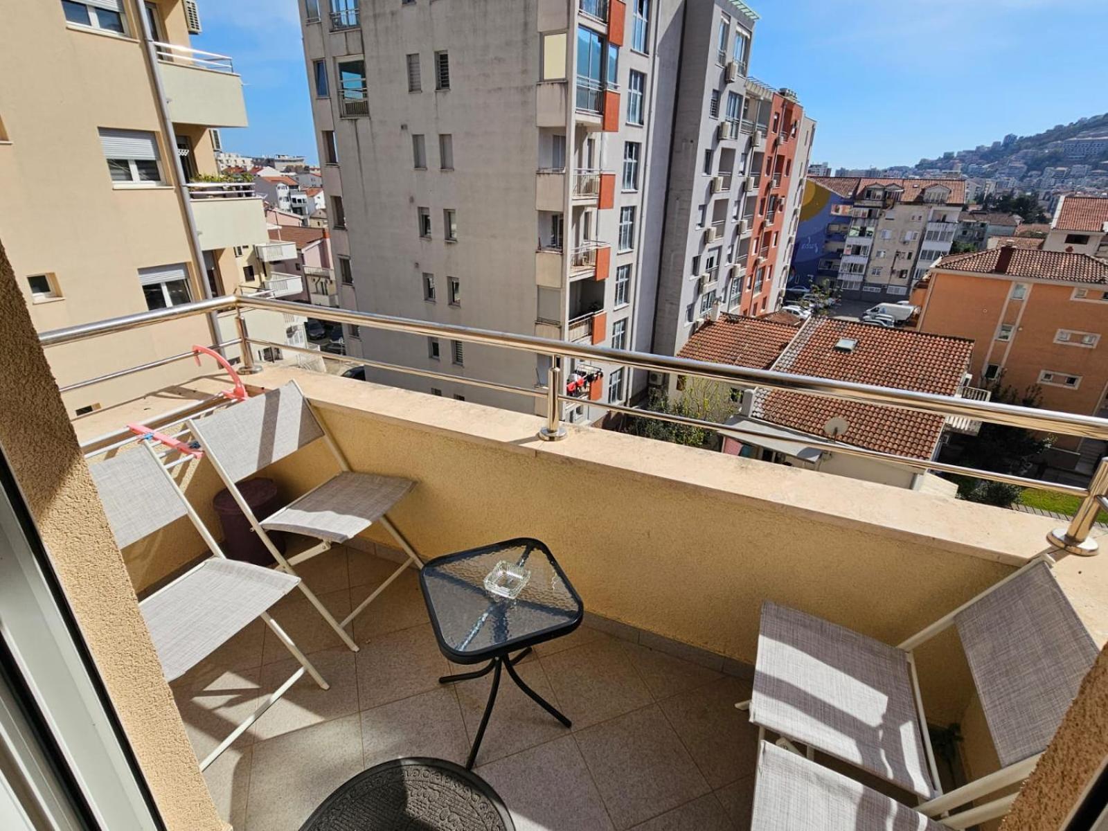 شقة Apartman Morski Biser بودفا المظهر الخارجي الصورة
